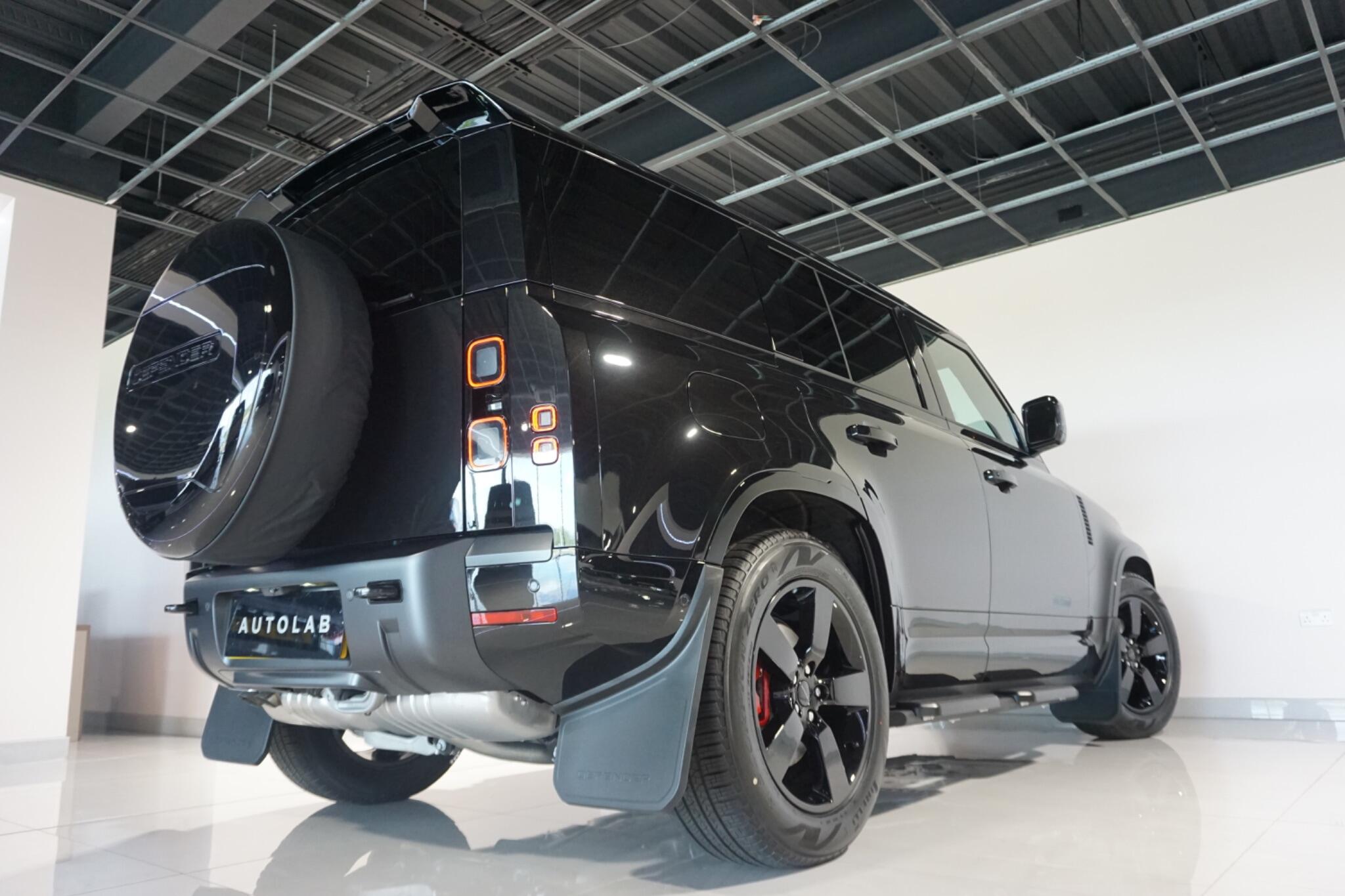 Land Rover Defender 110 3.0 D350 MHEV X-Dynamic HSE Hard Top SUV 5dr Diesel Auto 4WD MWB Euro 6 (s/s) (350 ps)